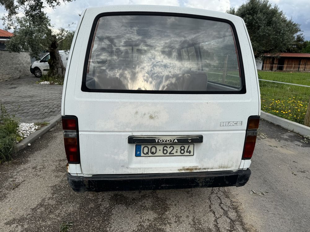 Toyota hiace 9 lugares