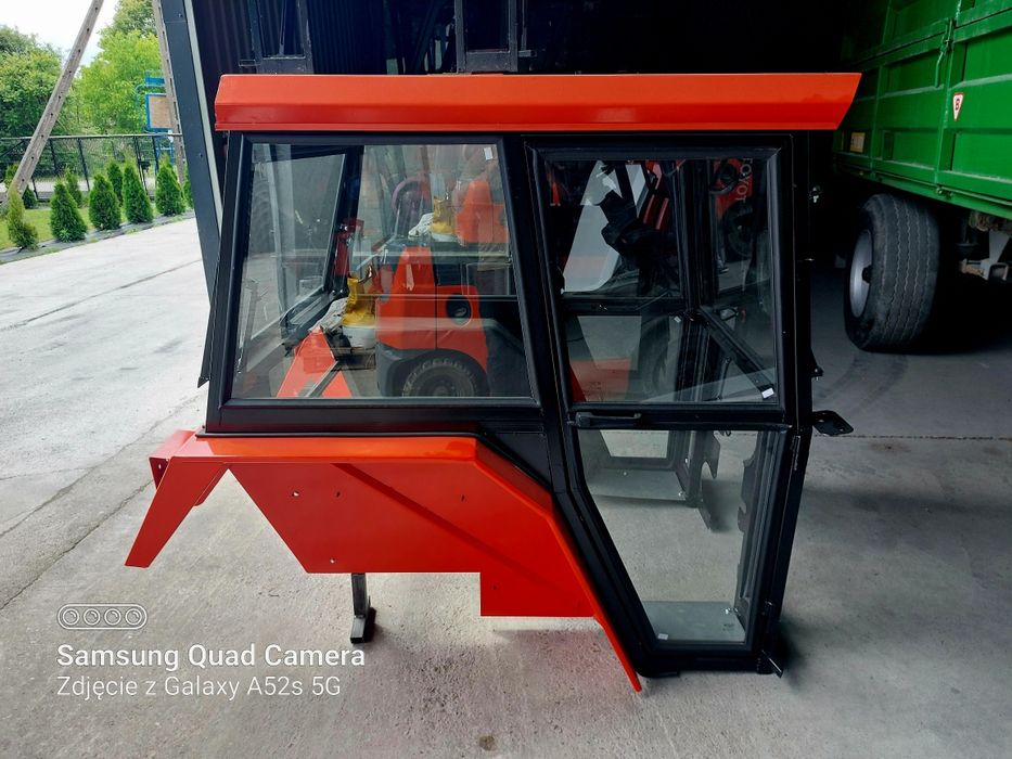 Kabina kabiny ciagnikowe c330 c360 mf t25 bizon