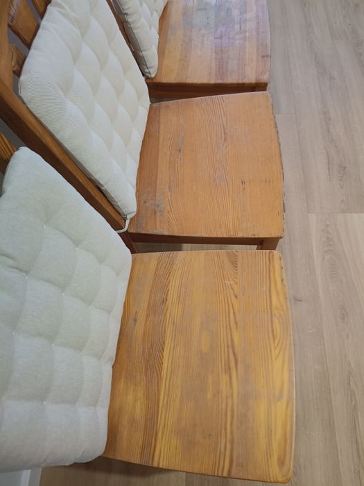 Solidne krzesła drewniane do renowacji 4 sztuki