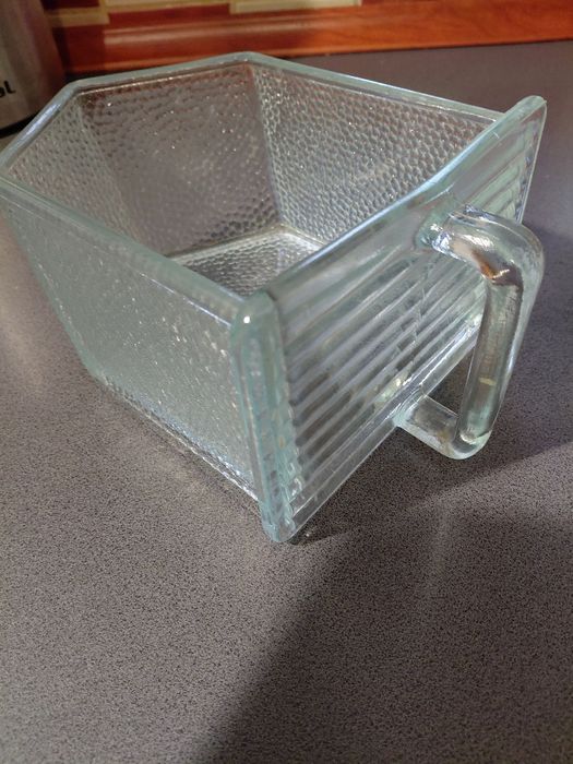 Szklana szuflada do kredensu PRL