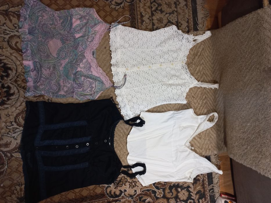 Лот платье, юбка, брюки, блуза р.44-48