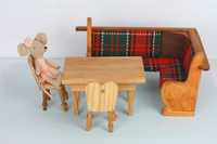 Drewniany zestaw mebli dla lalek stół krzesła narożnik Maileg
