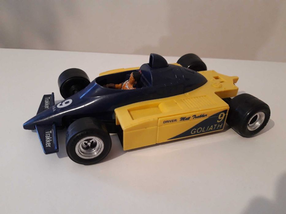 Brinquedo Vintage M.A.S.K. carro Goliath