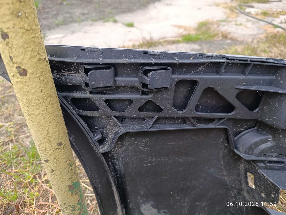 Бампер на Фольксваген Джетта