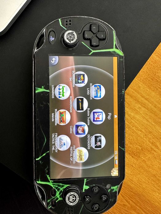 Ps Vita destravada cartão original de 4GB e SD de 64GB