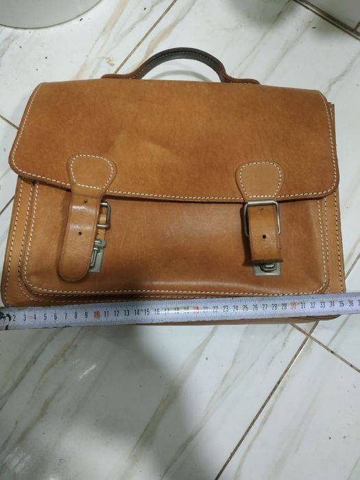 Кожаный портфель ручной работы.