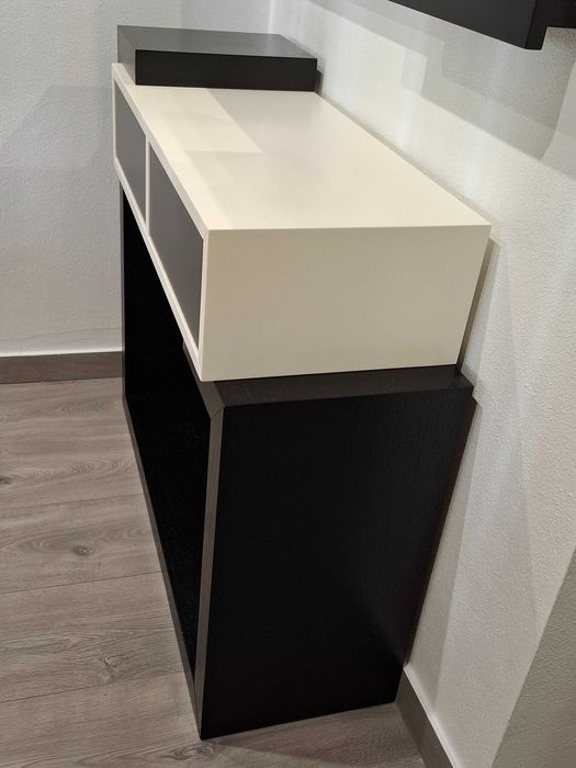 Móvel de entrada/aparador com Espelho