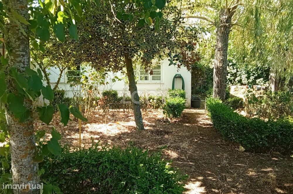 Moradia T2 para venda em Trancoso