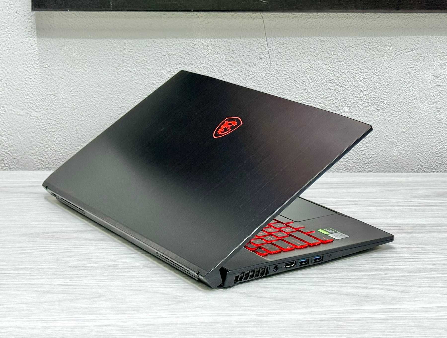 Ноутбук MSI з великим екраном 17" / 6Gb GeForce / Є розстрочка