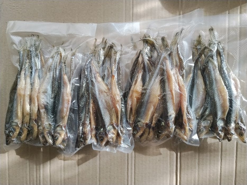 Корюшка вяленая с икрой