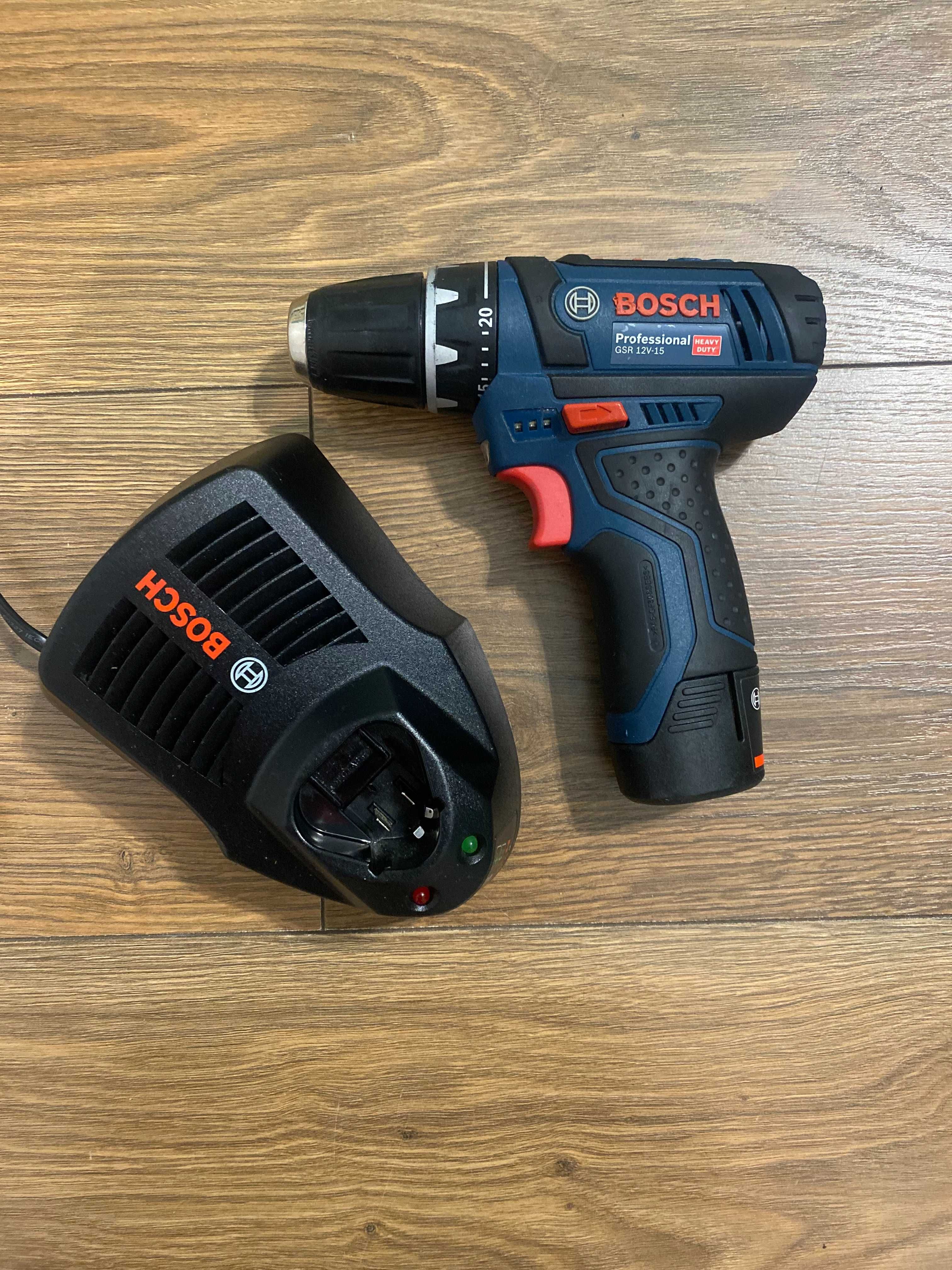 Wkrętarka Bosch GSR 12V-15 + bateria 2.0Ah Li-Ion + ładowarka
