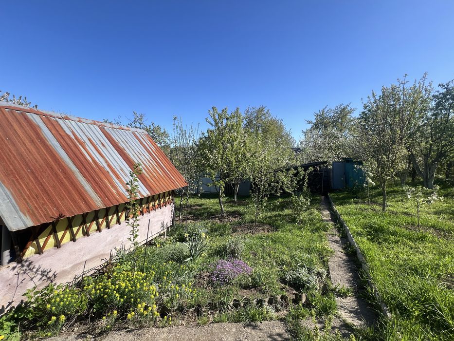 Продаю Дачний будинок.В Лезнево. Всі комунікації