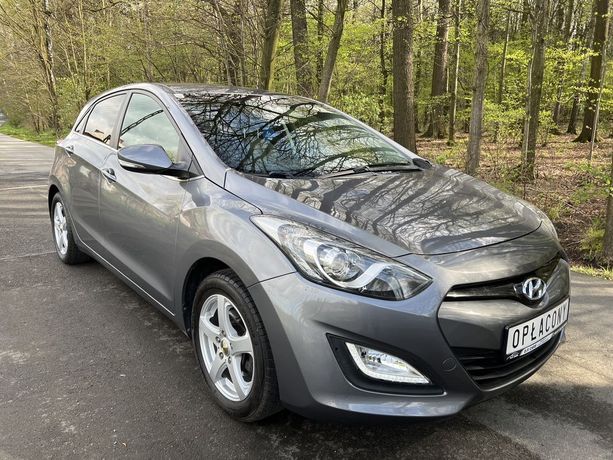 Hyundai I30 1.4 Benzyna, Klimatronik, LED, Alufelgi, Grzane fotele