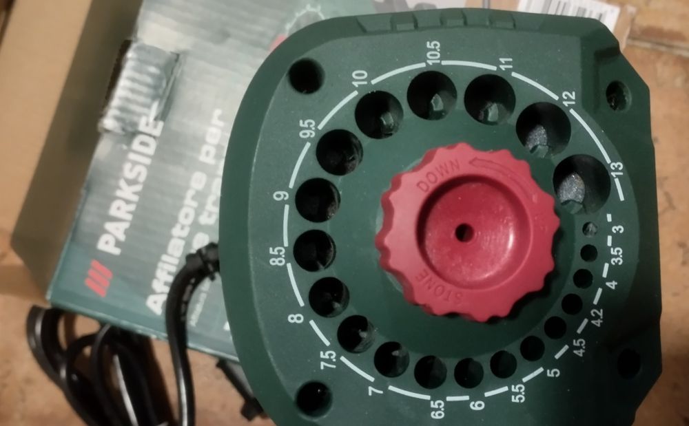 Aparelho de afiar brocas Parkside