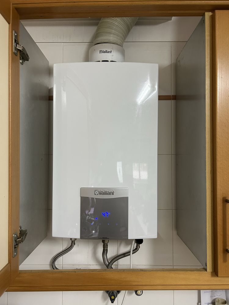 Esquentador Vaillant TurboMAG Plus Gas natural