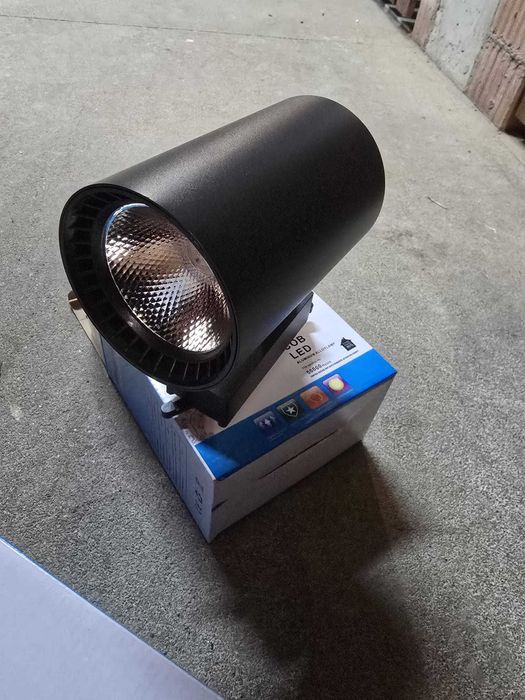 Nowe lampki LED - 4 sztuki czarne