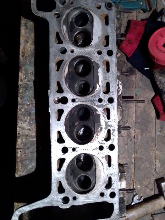 Головка блока цилиндров Ваз 21011