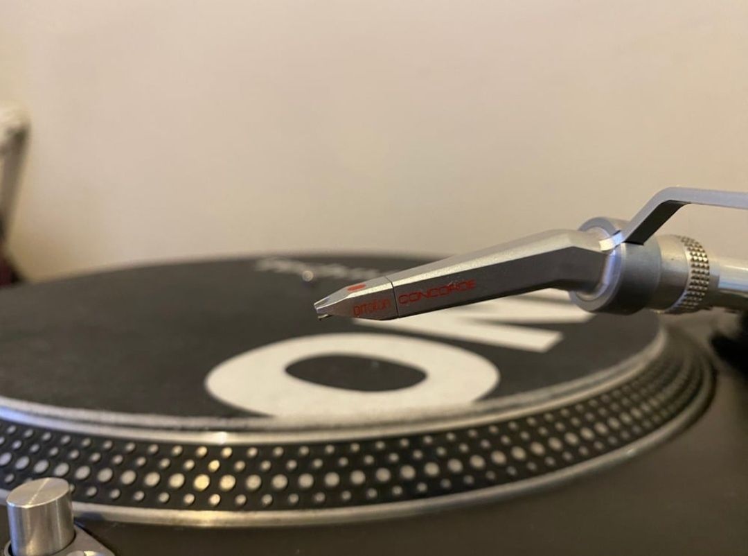 Technics SL-1210MK2