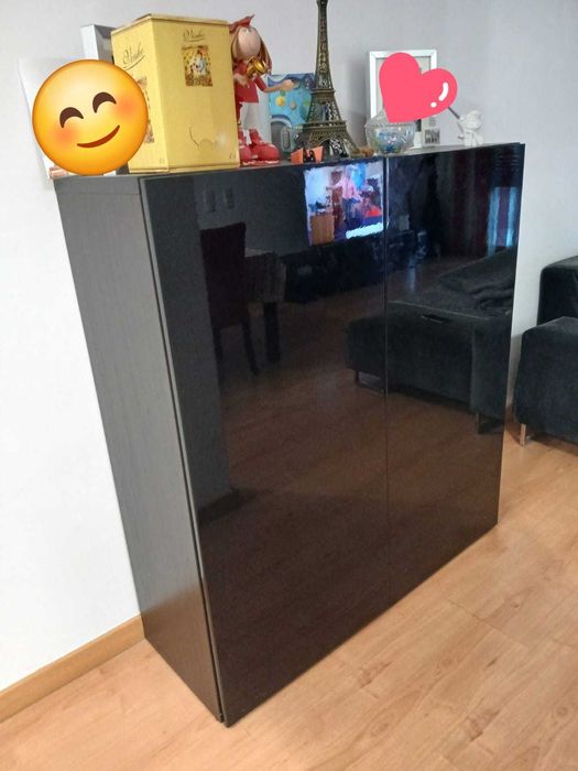 Aparador em otimo estado