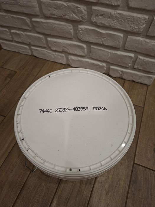 Flügger Wall Primer White 10l.  Farba gruntująca podkład