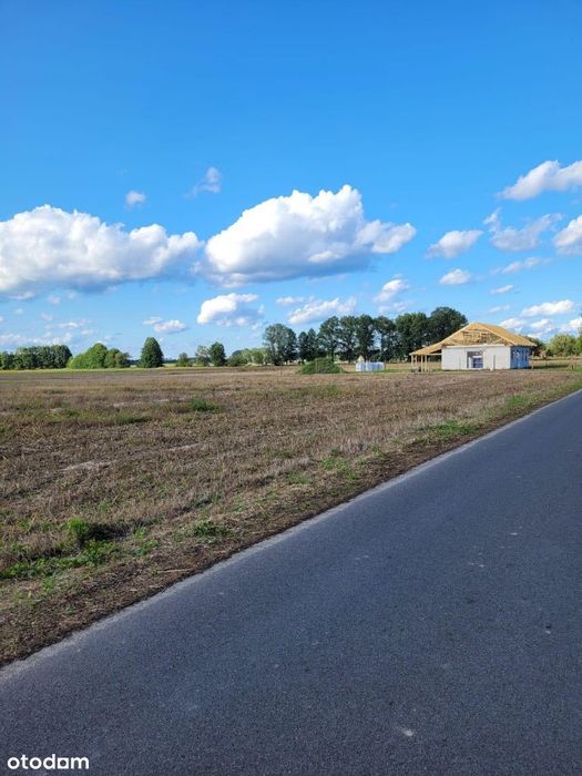 Sprzedam Działki Na Nowo Powstającym Osiedlu Domów / koło Lasu