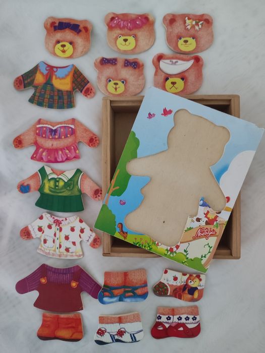 Пазл дерев'яний одяг одягайка