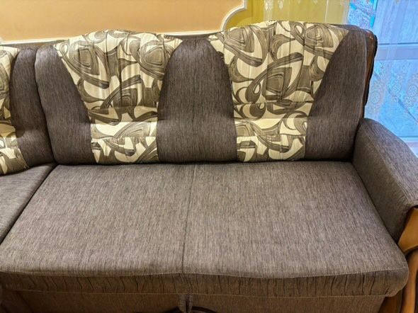 Кутовий розкладний диван