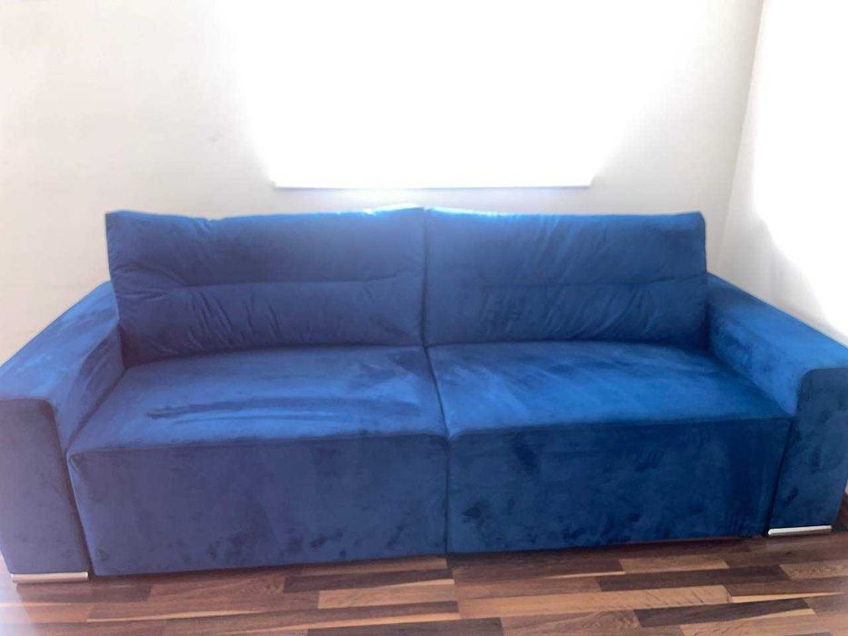 Продам вілюровий діван новий