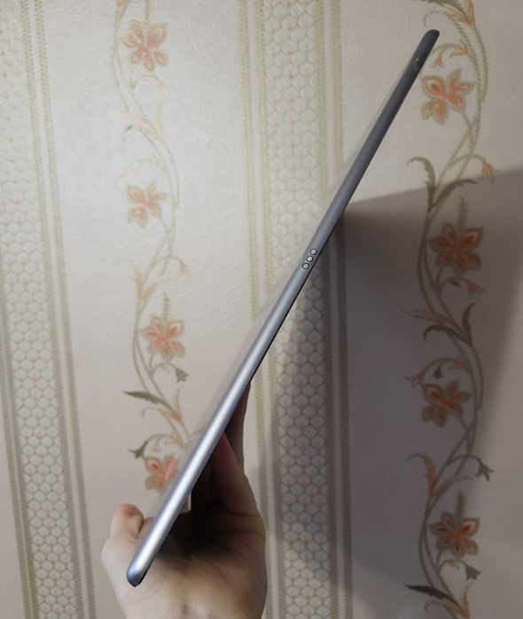 Ipad pro 12.9" на 32 ГБ планшет apple версія wifi