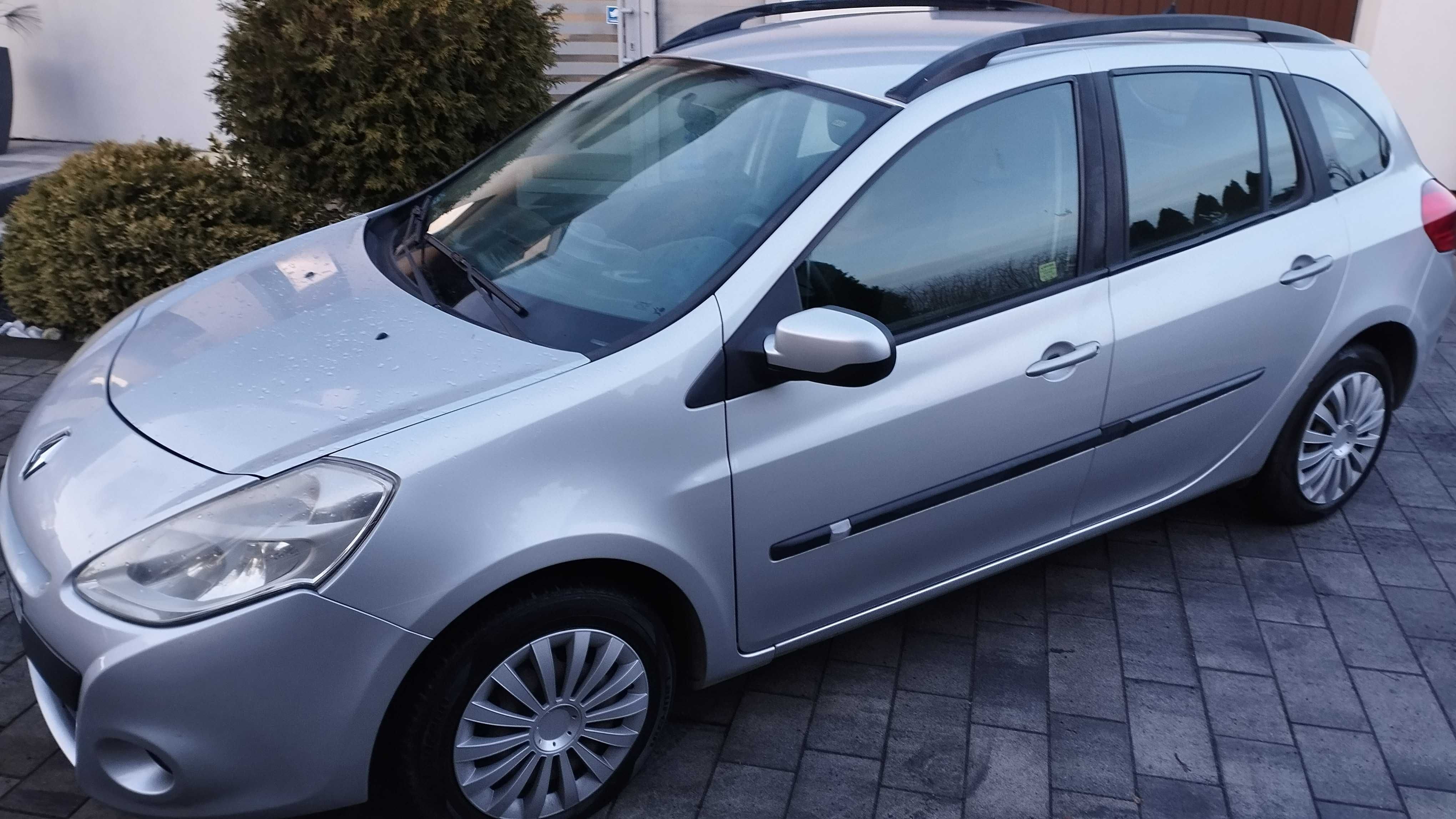 Renault Clio kombi 1,2 ben/gaz LPG do 2029 roku,20zl 100km,,klima,salo