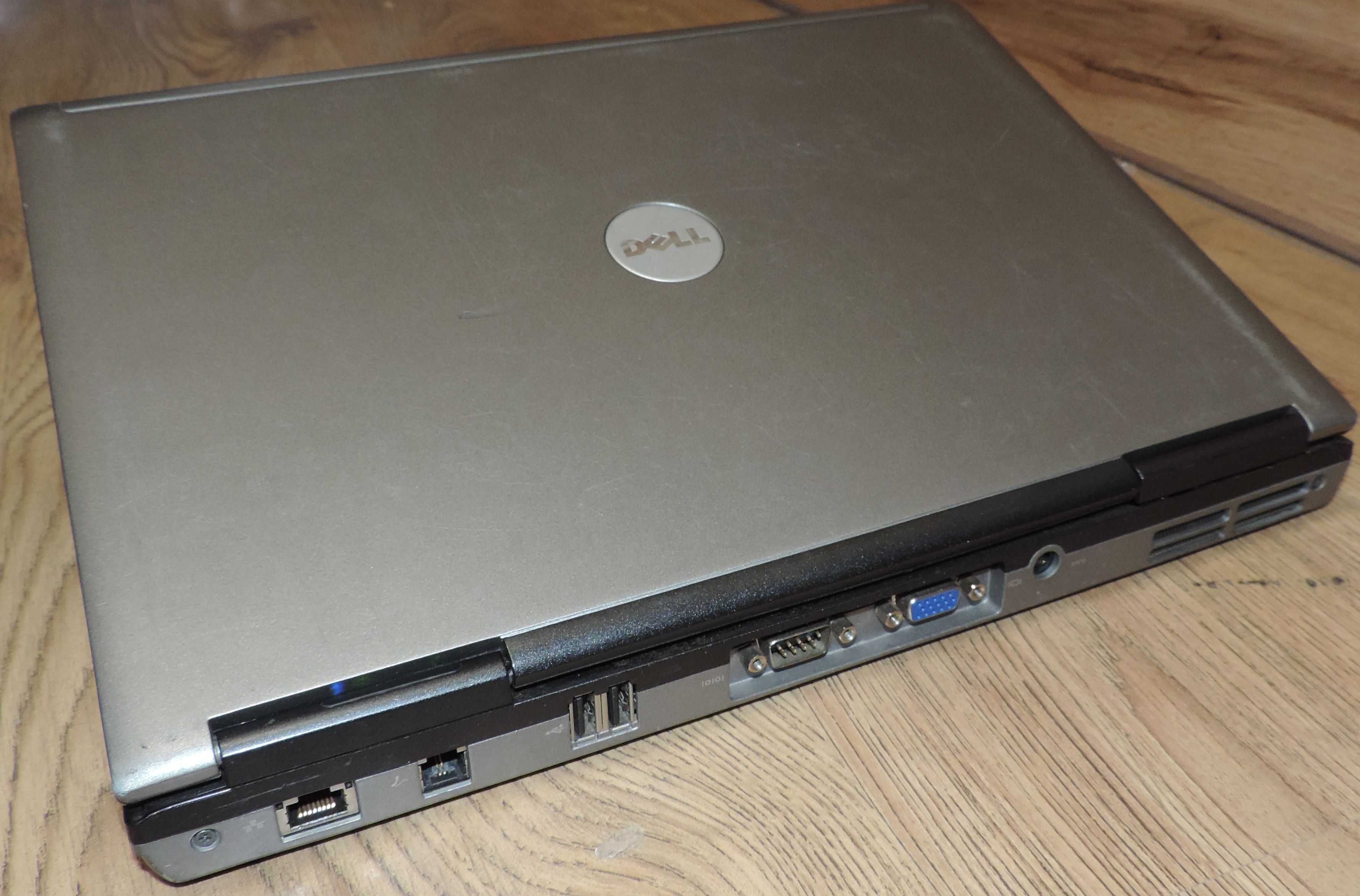 Solidny Dell Latitude D630 , RS232 , COM  idealny do warsztatu