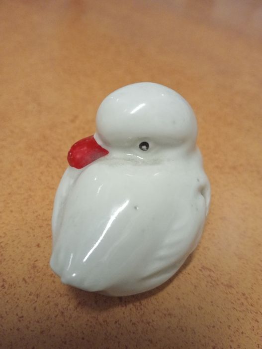 Figurka porcelanowa dla kolekcjonera