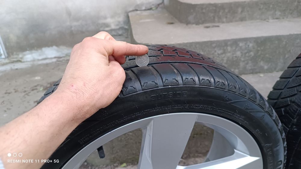 Продам титани з шинами