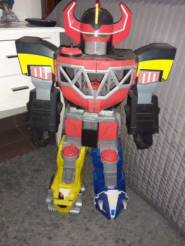 Figura Megazord dos power rangers