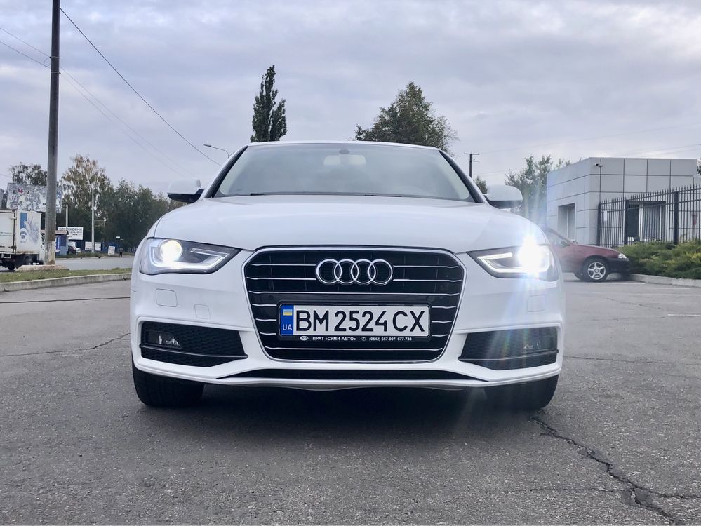 Продам Audi A4 S line