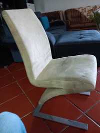 Cadeira Assimétrica