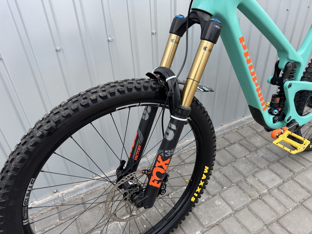 Карбоновий ендуро велосипед Propain Tyee 5 pro 10 2022 Л Fox 170mm