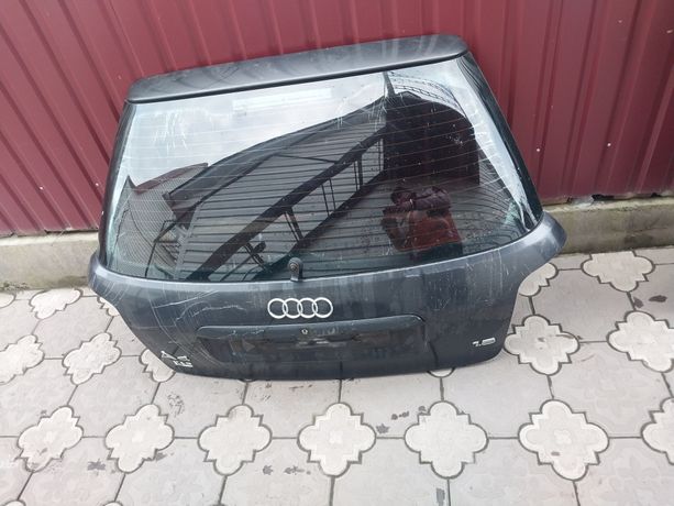 Ляда,Задня кришка багажника Audi A4