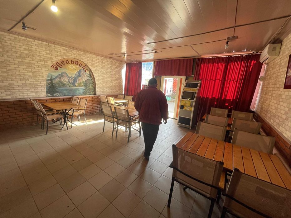 Баштанський ринок діючий бар 48 кв.м. ціна 22000 грн/міс