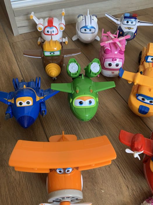 Super Wings samoloty składane. Komplet 14 samolotów.