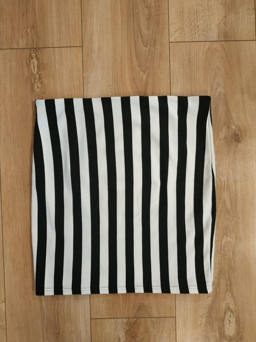 Spódnica w paski New Yorker rozmiar M 38