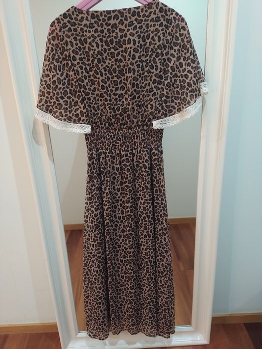 Vestido leopardo Stradivarius