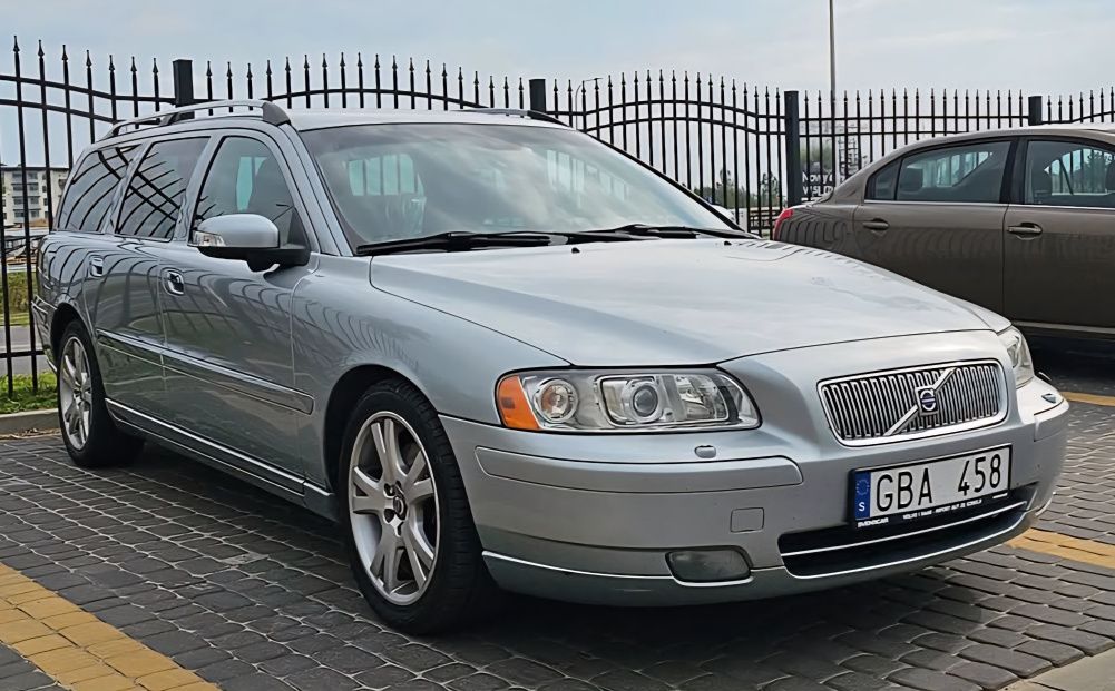 Volvo V70 2.5T Classic
