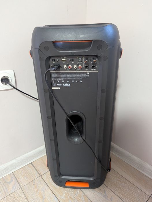 JBL partybox 200 Велика акустична система Bluetooth
