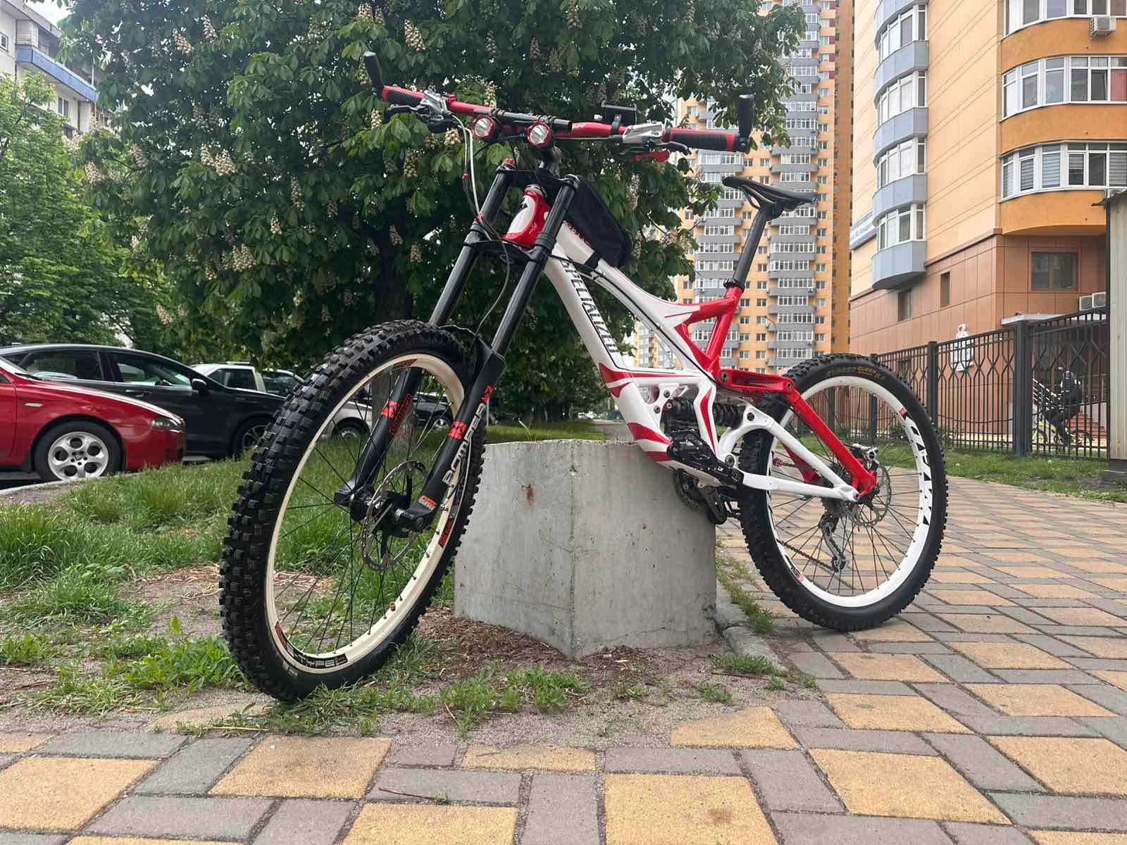 Specialized DEMO8 II       
размер рамы «L»