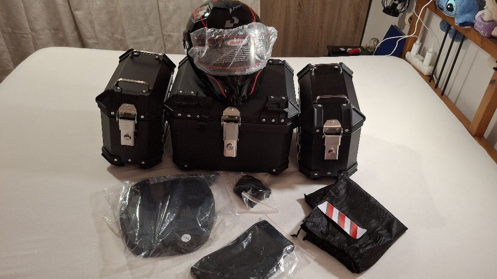 Malas laterais e traz para moto