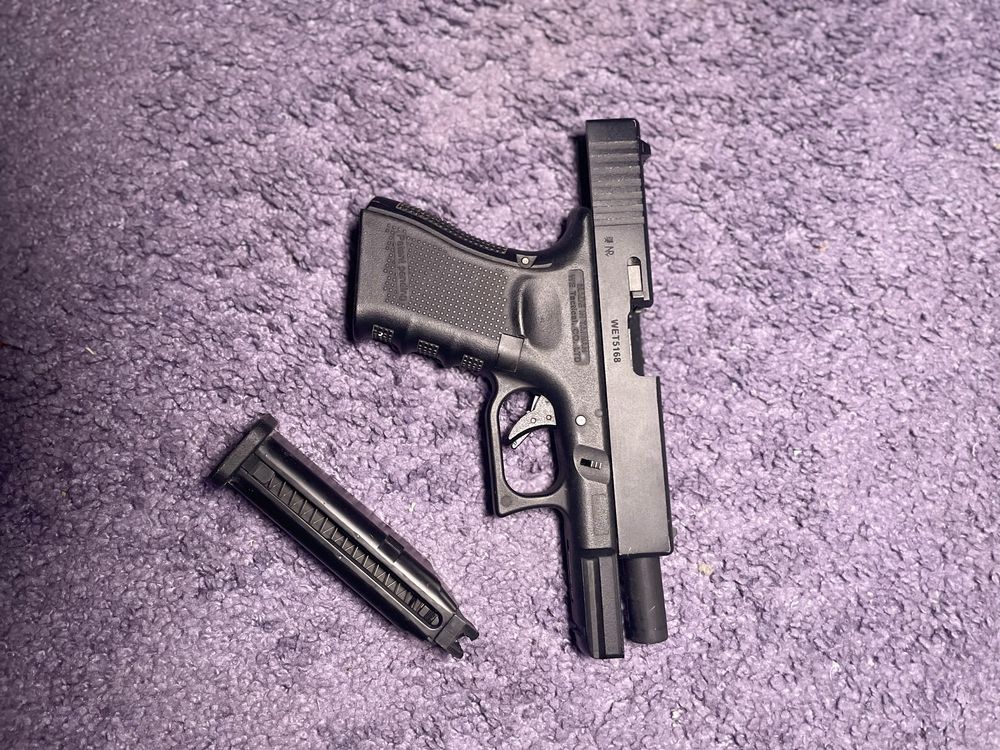 Игрушечный Glock-19 WE Tactical gen4