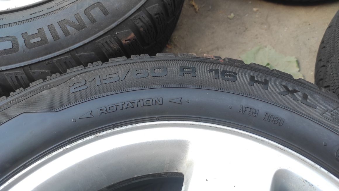 Продам шини Wolksvagen 215/60/r16