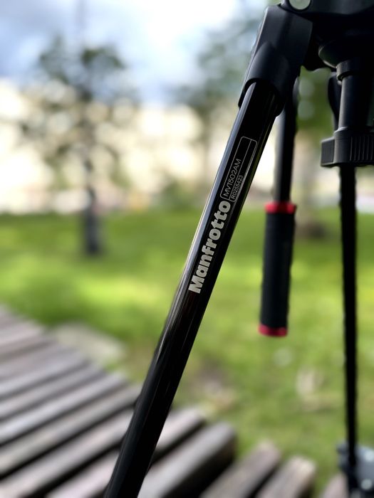 Statyw filmowy Manfrotto nogi MVT502AM + głowica olejowa MVH502A