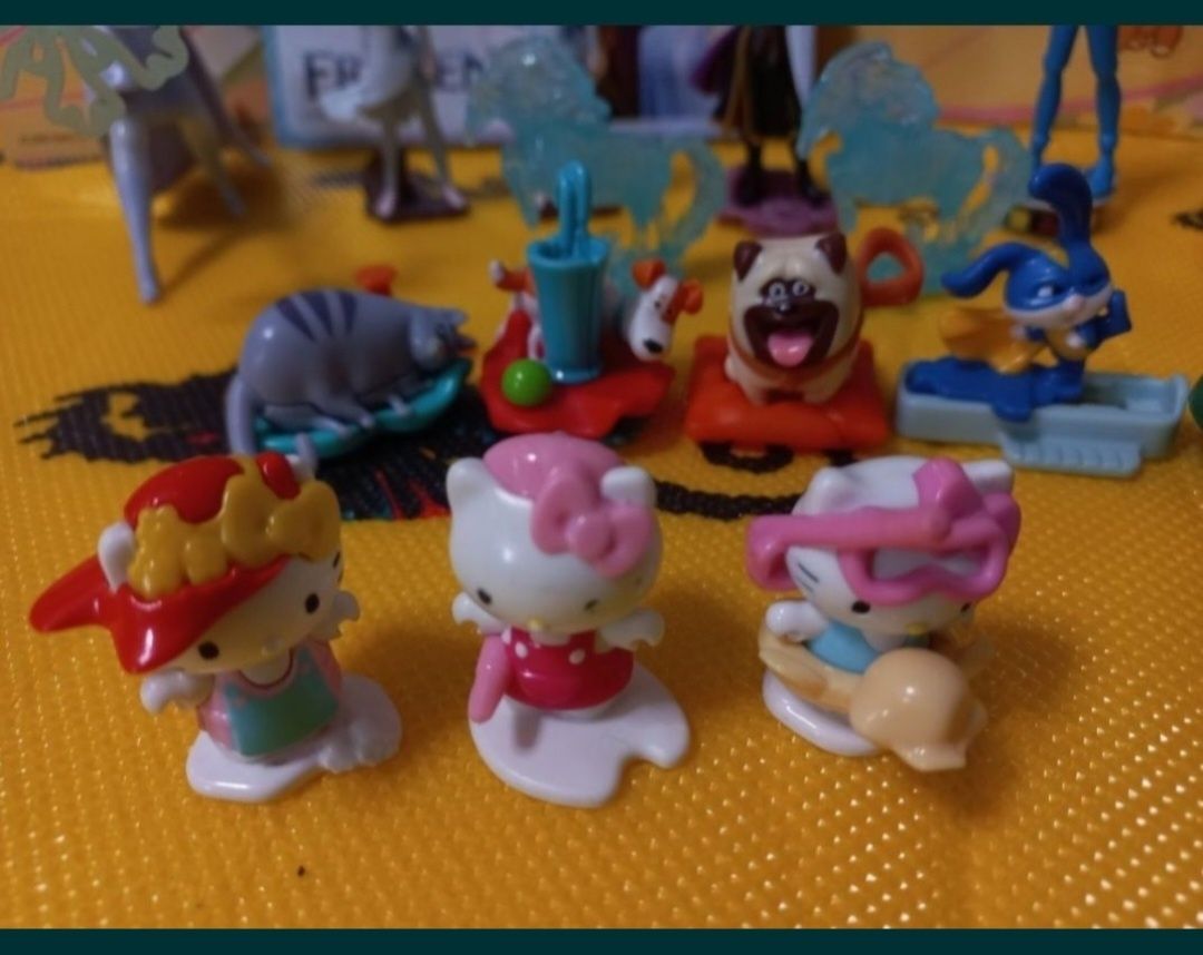 Kinder Surprise Hello Kitty , Frozen , Barbie , Minions , Trolls